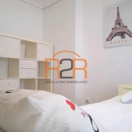Lejlighed R2r - Con Piscina Y Garaje - C01a10 *
