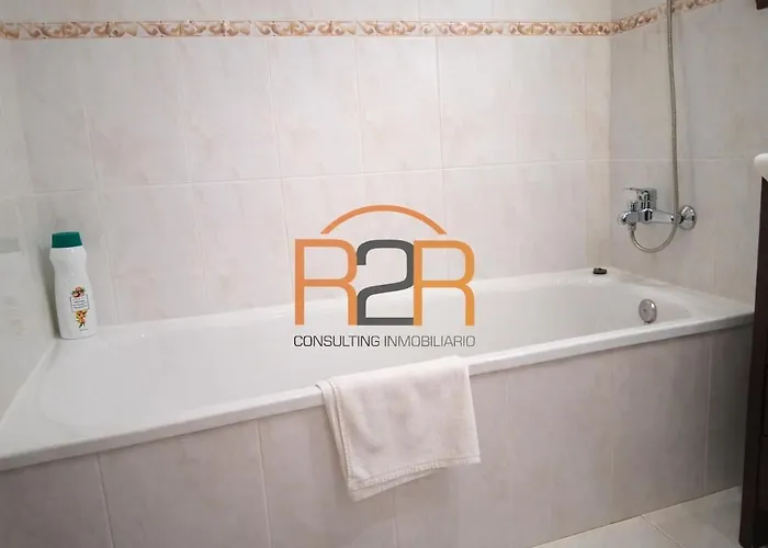 Lejlighed R2r-apartamento Con Piscina Y Garaje - C01a10 *